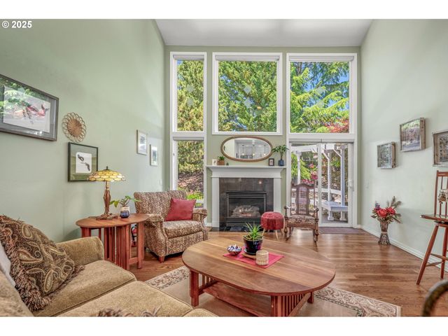 15335 Nw ABERDEEN Dr, Portland, OR 97229