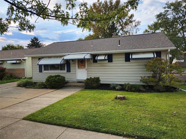 942 W 38TH Street, Erie, PA 16508