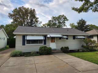 942 W 38TH Street, Erie, PA 16508