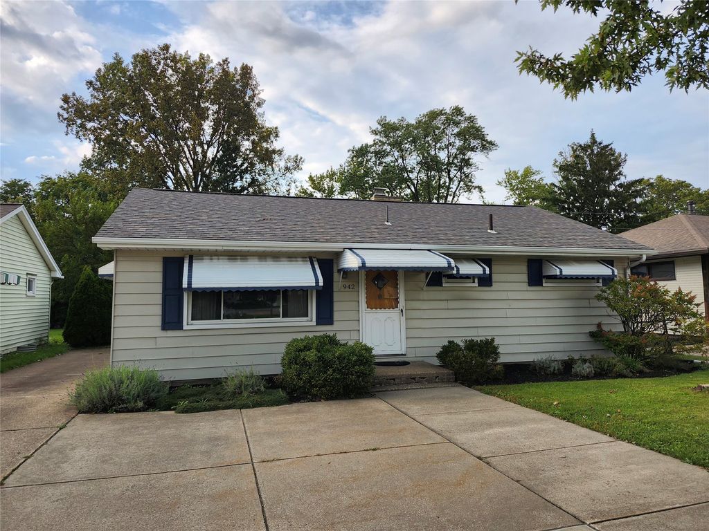 942 W 38TH Street, Erie, PA 16508