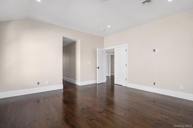 183 Park Lane, Massapequa, NY 11758