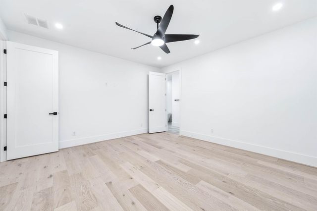 313 N Nagle Street, Houston, TX 77003