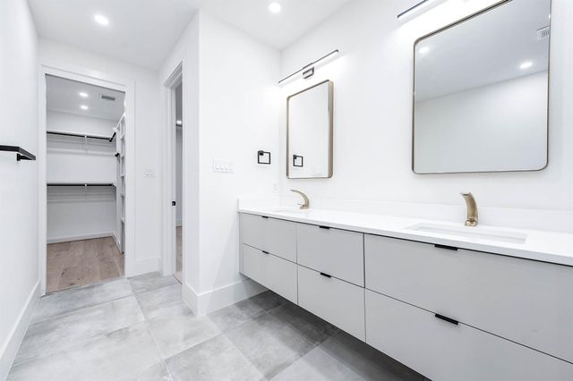 313 N Nagle Street, Houston, TX 77003