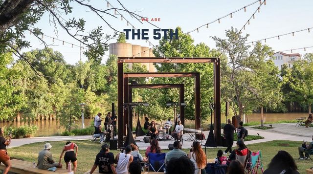 313 N Nagle Street, Houston, TX 77003