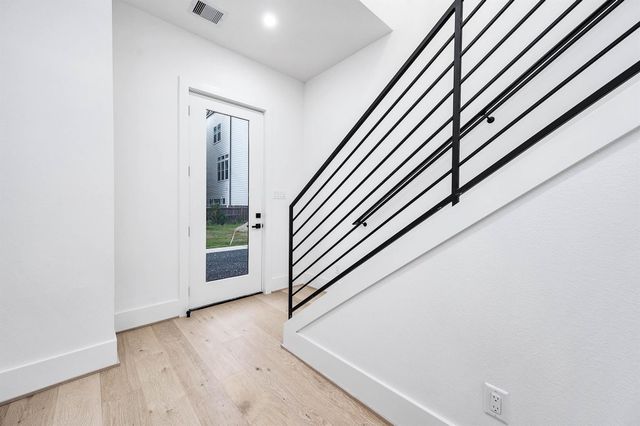 313 N Nagle Street, Houston, TX 77003