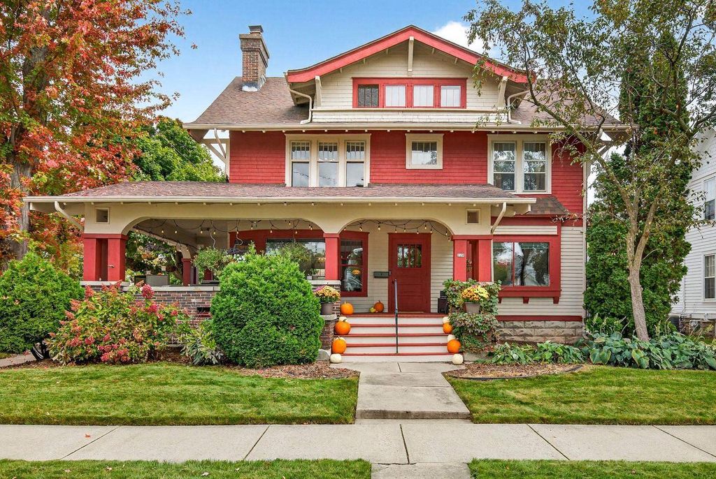 228 N UNION STREET, Appleton, WI 54911