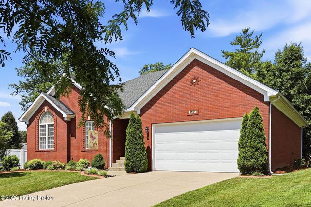 8501 Quebec Ct, Louisville, KY 40228
