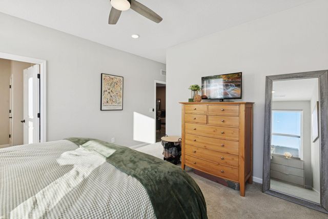 15008 Athgoe Drive, Rosemount, MN 55068