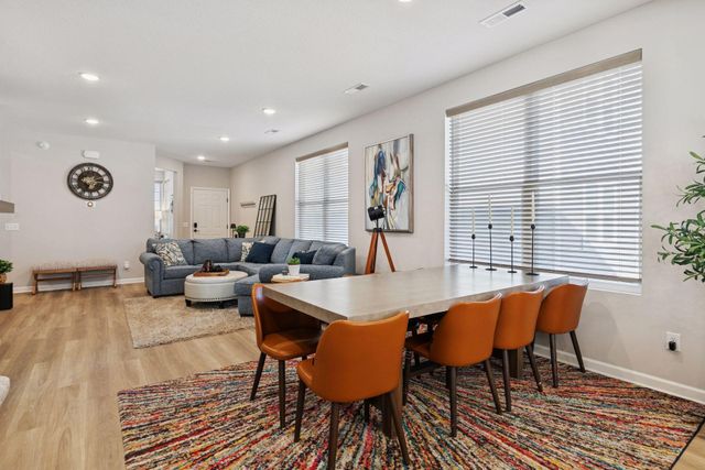 15008 Athgoe Drive, Rosemount, MN 55068