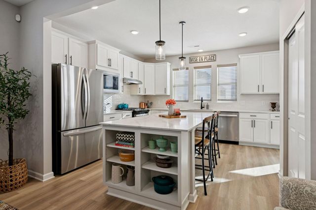 15008 Athgoe Drive, Rosemount, MN 55068