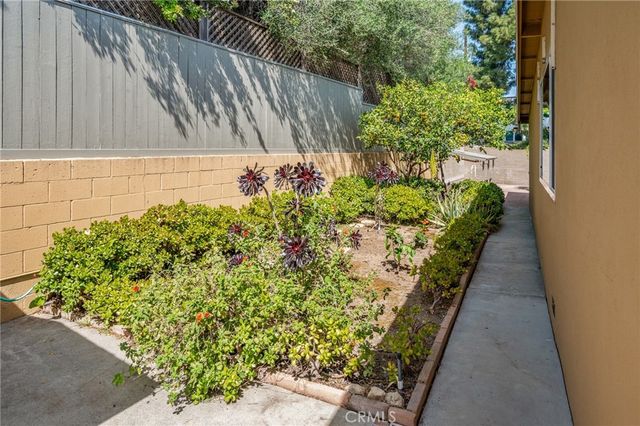 1935 W 1st, San Pedro, CA 90732