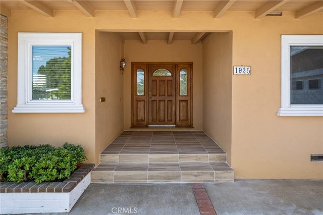 1935 W 1st, San Pedro, CA 90732
