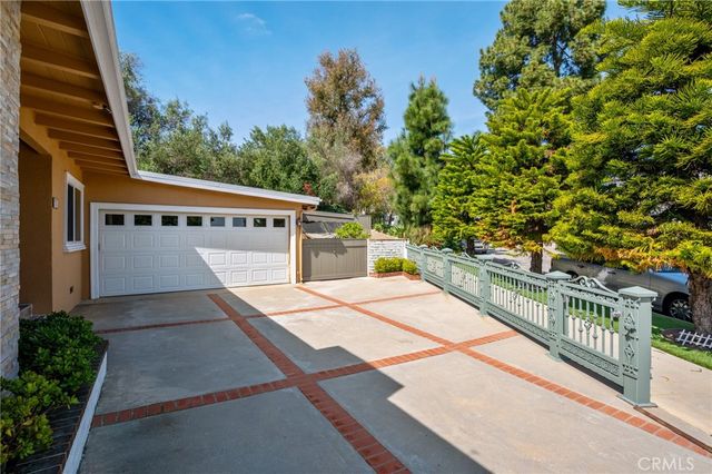 1935 W 1st, San Pedro, CA 90732