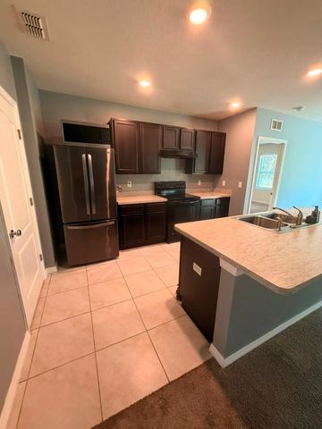 948 SUMMER GLEN DRIVE, Winter Haven, FL 33880