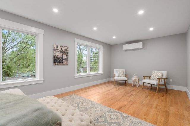 73 Mystic St 73, Arlington, MA 02474