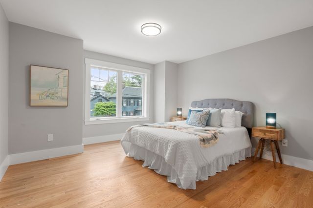 73 Mystic St 73, Arlington, MA 02474