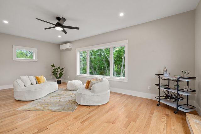 73 Mystic St 73, Arlington, MA 02474
