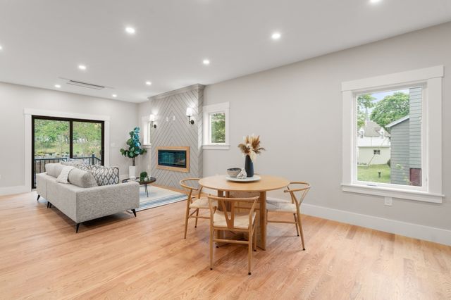 73 Mystic St 73, Arlington, MA 02474