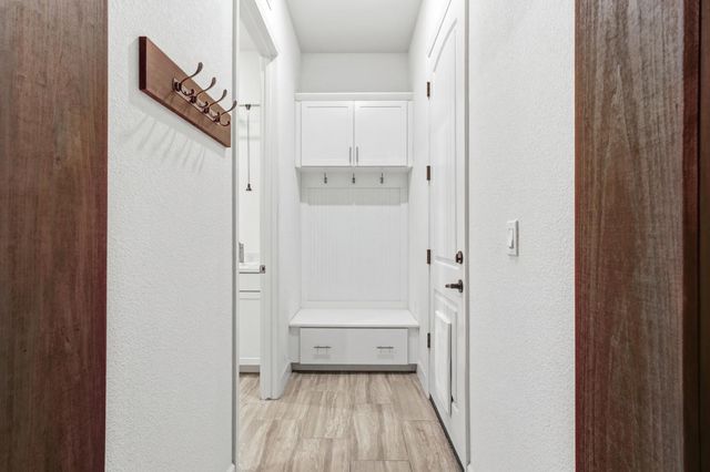 9875 Clyde Ingalsbe St, Elk Grove, CA 95624