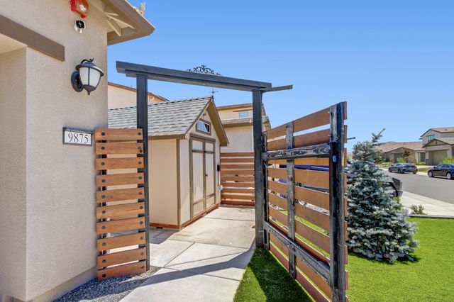 9875 Clyde Ingalsbe St, Elk Grove, CA 95624