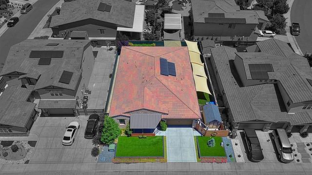 9875 Clyde Ingalsbe St, Elk Grove, CA 95624
