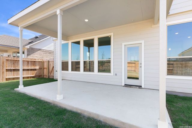 2110 Shepards Street, Seguin, TX 78155