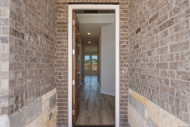 2110 Shepards Street, Seguin, TX 78155