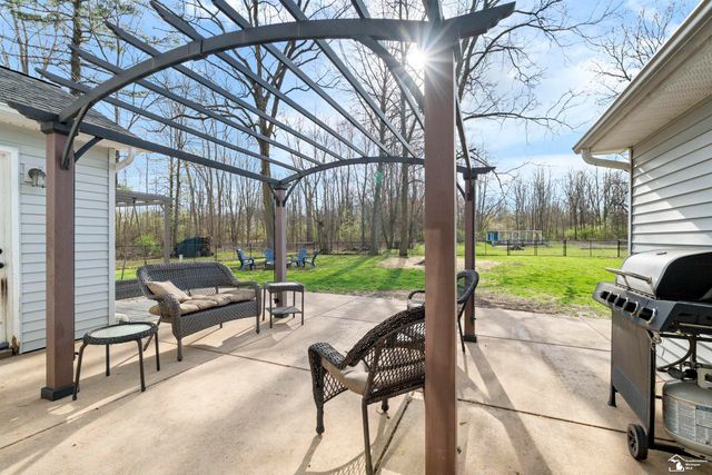 9505 Secor Road, Temperance, MI 48182