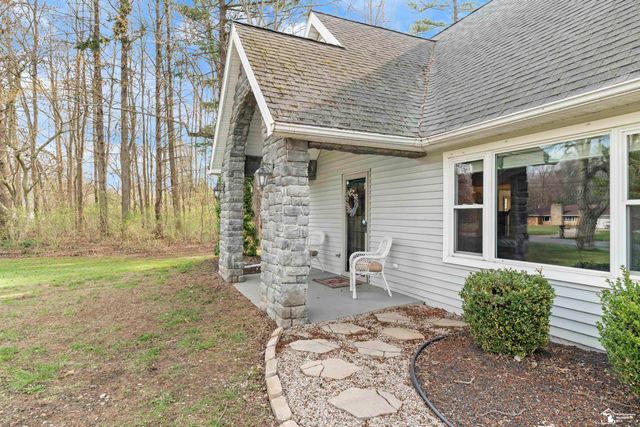 9505 Secor Road, Temperance, MI 48182