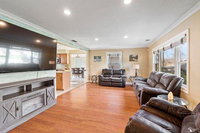 9505 Secor Road, Temperance, MI 48182