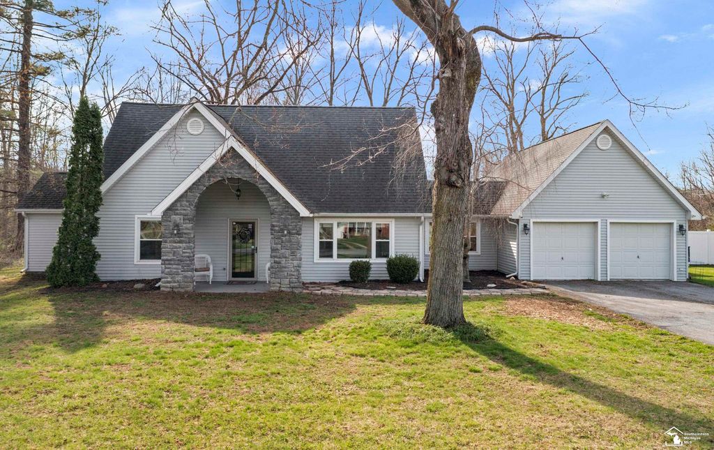 9505 Secor Road, Temperance, MI 48182