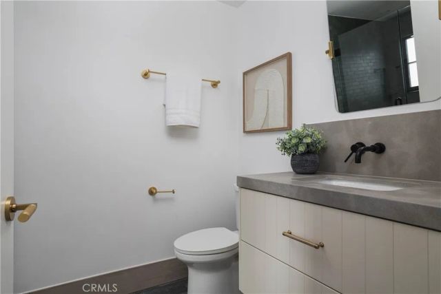 519 Narcissus Avenue A, Corona Del Mar, CA 92625