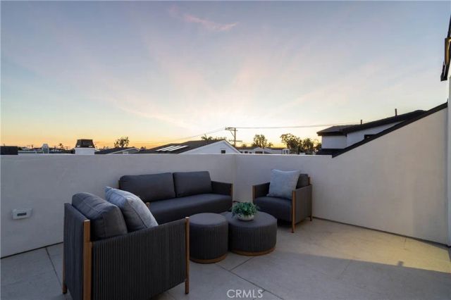 519 Narcissus Avenue A, Corona Del Mar, CA 92625