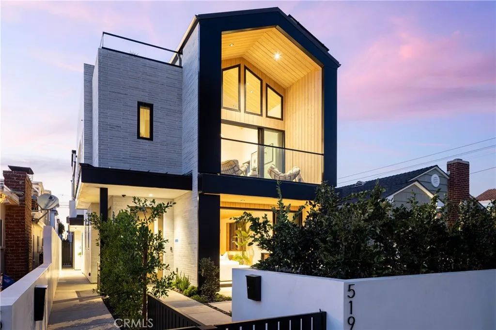 519 Narcissus Avenue A, Corona Del Mar, CA 92625