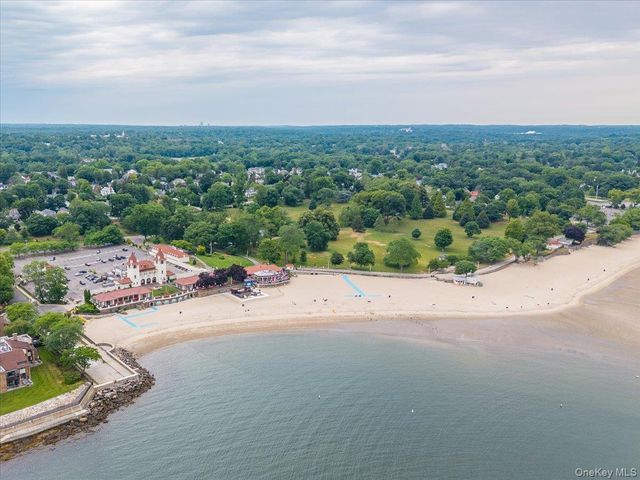 4 Cornell Place, Rye, NY 10580