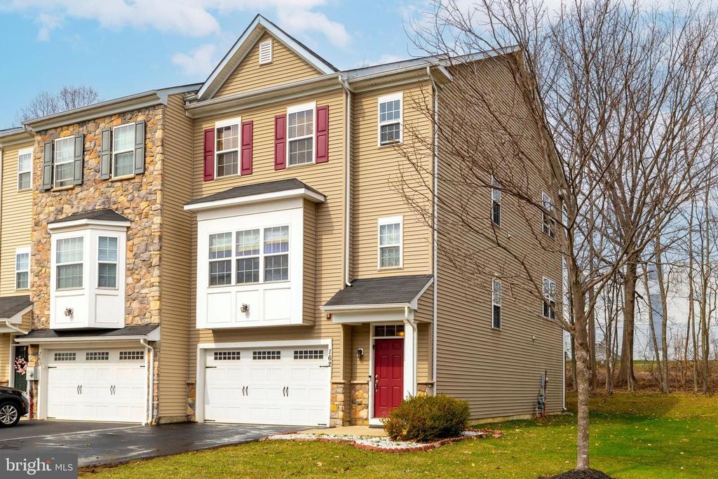 162 CARTERS MILL RD, Feasterville Trevose, PA 19053