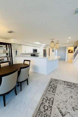 433 S PAULA DRIVE 32, Dunedin, FL 34698