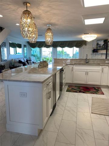 433 S PAULA DRIVE 32, Dunedin, FL 34698