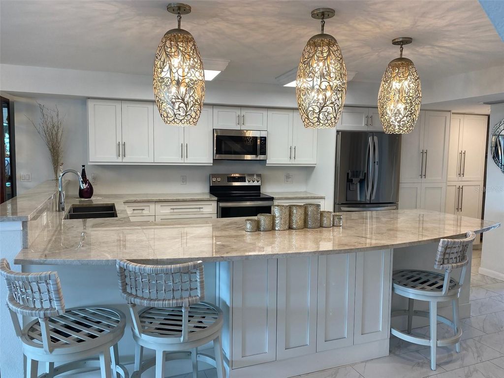 433 S PAULA DRIVE 32, Dunedin, FL 34698