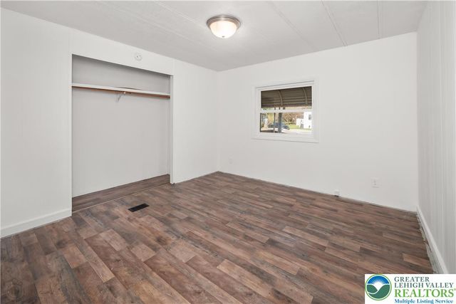 8774 Breinig Run Circle, Upper Macungie Twp, PA 18031
