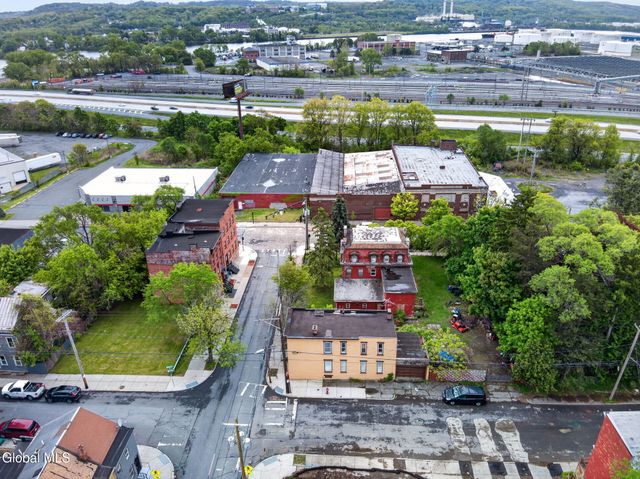 6 Second Avenue, Albany, NY 12202