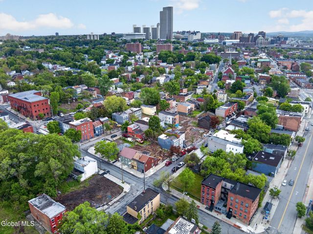 6 Second Avenue, Albany, NY 12202