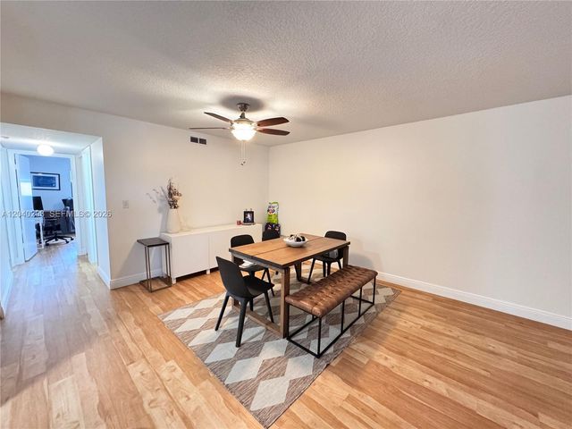 520 Orton Avenue 503, Fort Lauderdale, FL 33304