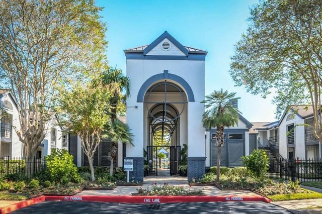 874 Yorkchester Dr 219, Houston, TX 77079