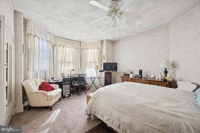 95 W WASHINGTON LN, Philadelphia, PA 19144