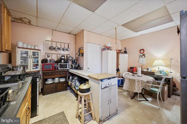 95 W WASHINGTON LN, Philadelphia, PA 19144