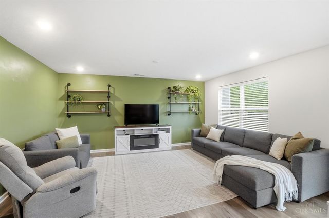 3358 Hope Lane, Hamilton Twp, OH 45152