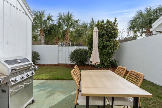 453 E Linkside Place, Miramar Beach, FL 32550