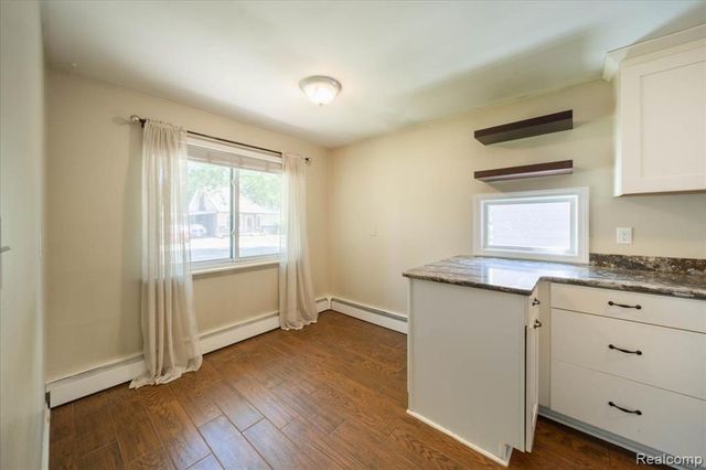2363 Darnell Street, Wolverine Lake, MI 48390