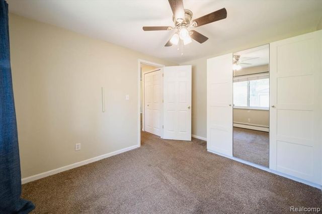2363 Darnell Street, Wolverine Lake, MI 48390